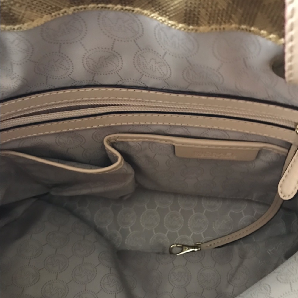 Michael Kors Jet Set East West Signature - Picture 2 of 7